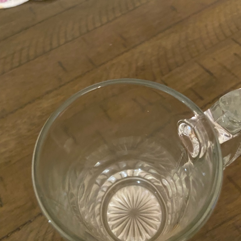 Minnie Mouse Glass Mug - Picture 6 of 7